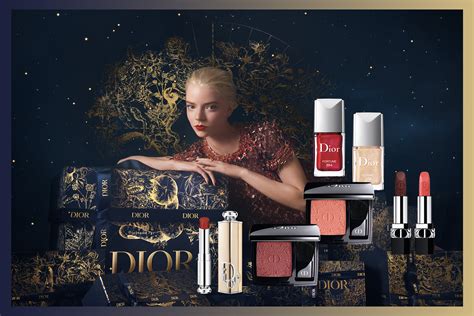 LA HOLIDAY CAMPAIGN 2024 DI DIOR BEAUTY A VERSAILLES.